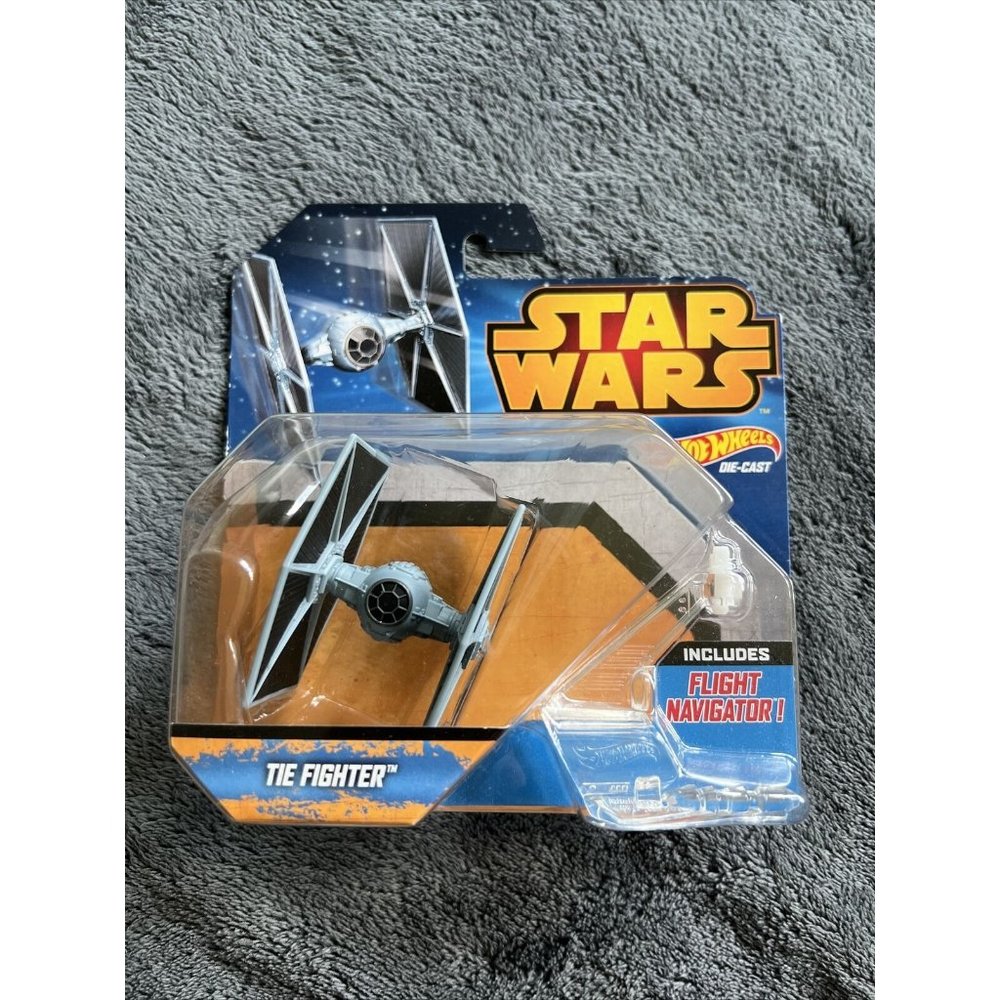 Star Wars Hot Wheels Starship Tie Fighter And Flight Navigator 2014 Mattel New
